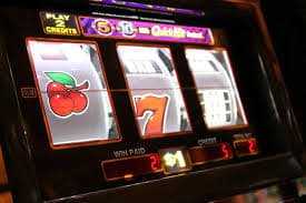 Ganesha Gold slot game interface on mobile phone